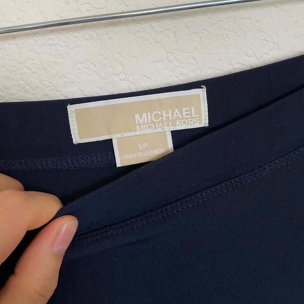 MICHAEL KORS midi navy skirt flair stretchy vintage trending - Picture 3 of 6